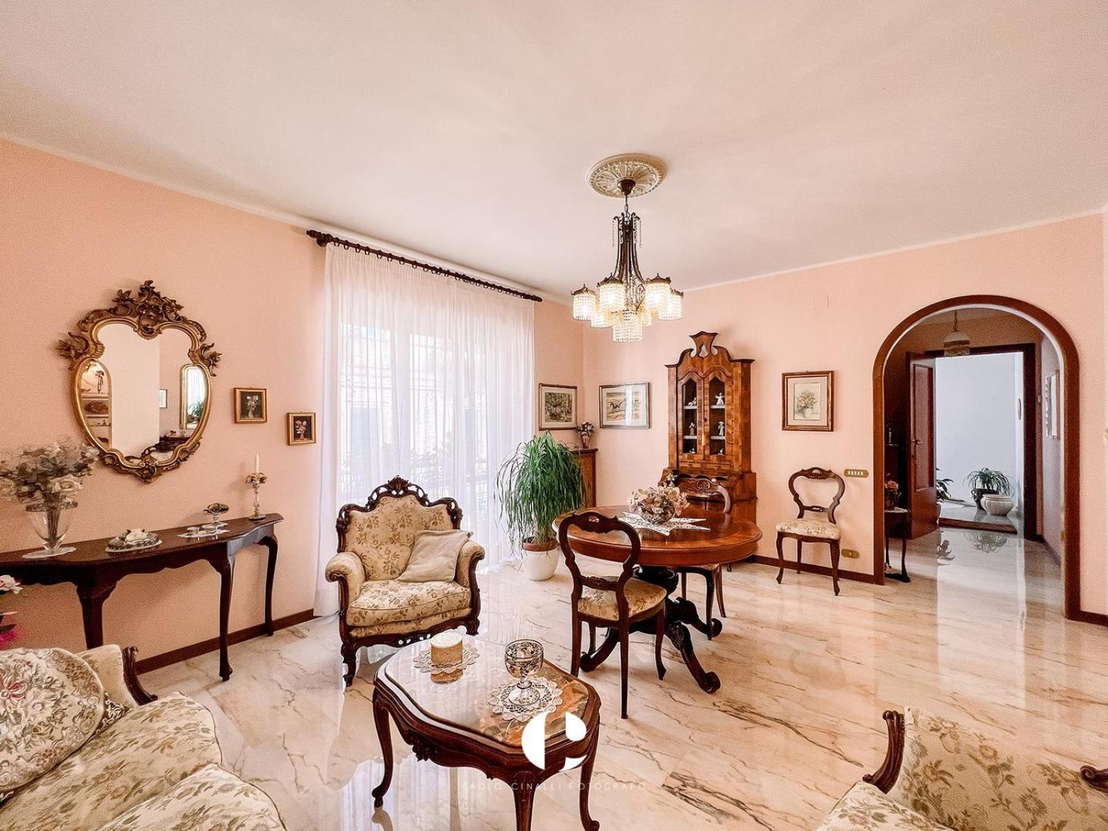아테싸 Borgo Antico 아파트 외부 사진